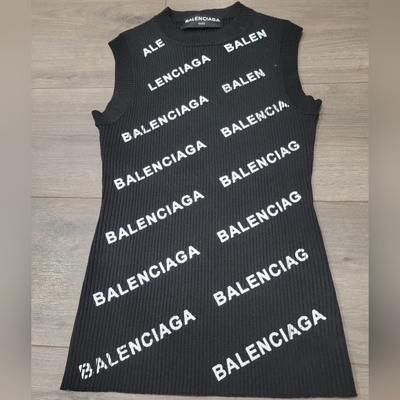 Balenciaga Women's Black Sleeveless Top - Size Medium. - Picture 2 of 6